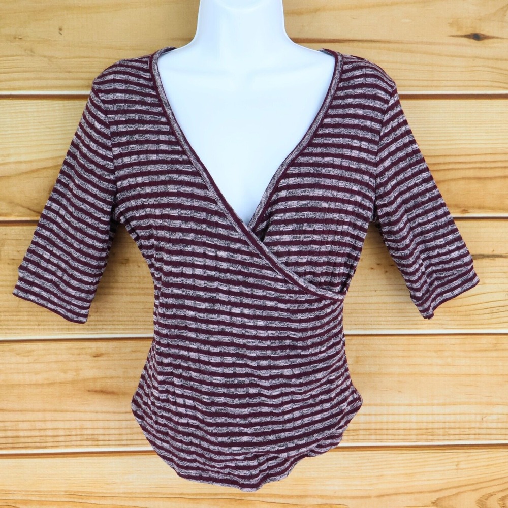 Knit Top Plunge V-Neck Womens M Purple Black Stretch Poly 1/2 Sleeve Lily White